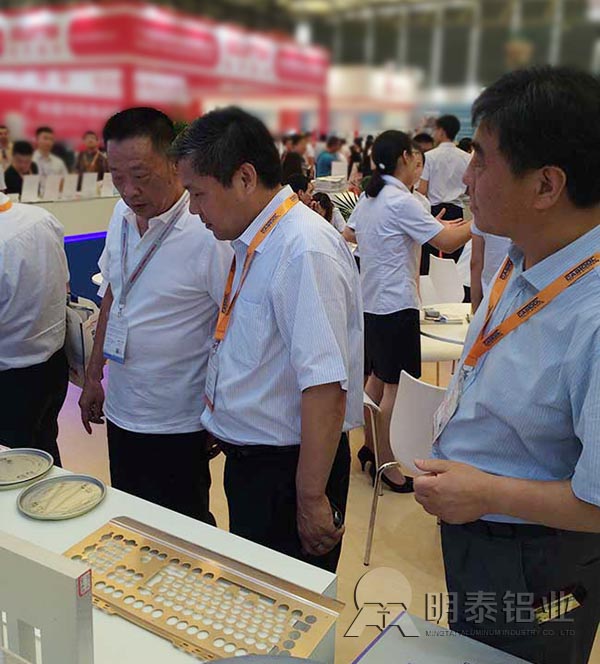 星空娱乐app下载官方最新版本展会现场